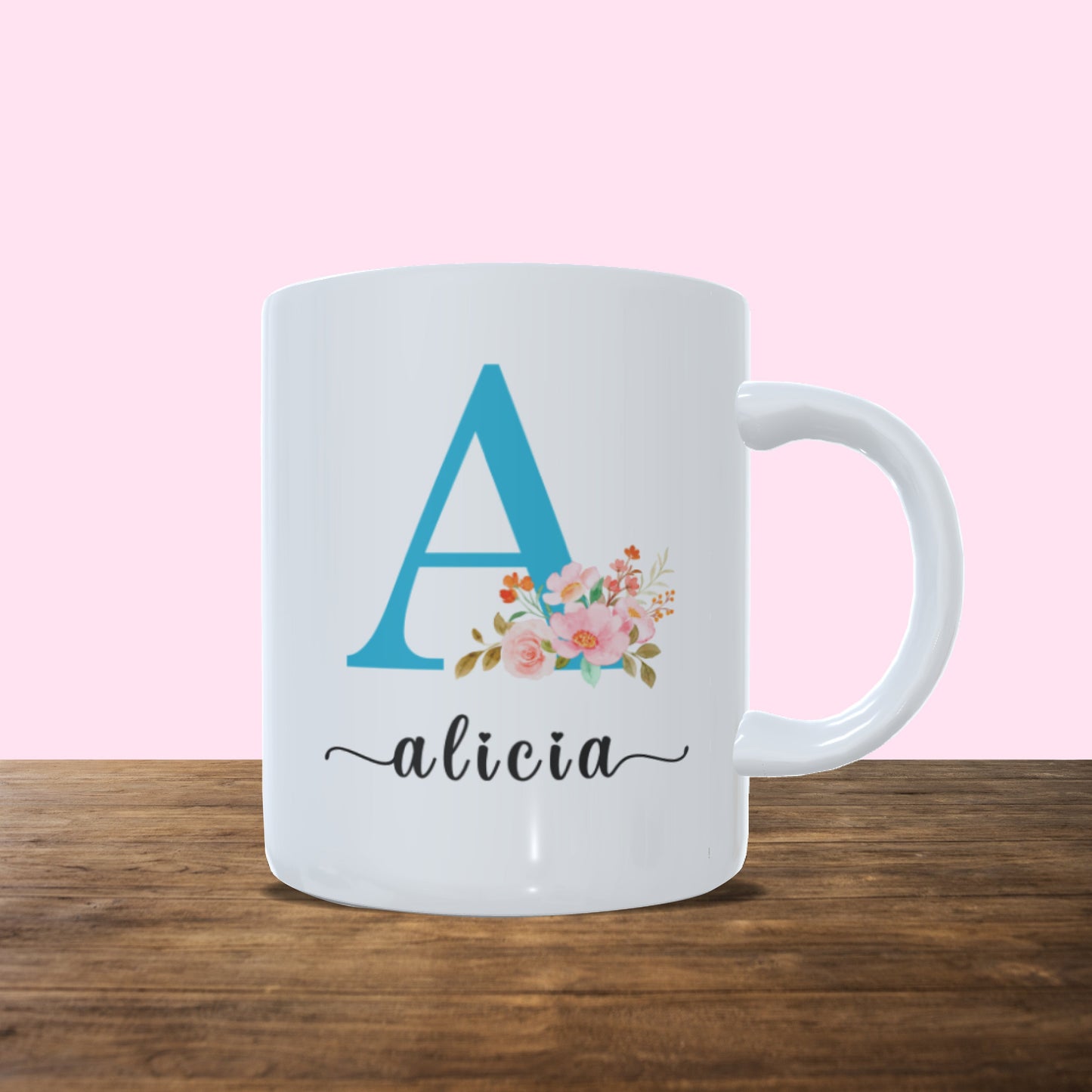 Taza inicial flores con nombre