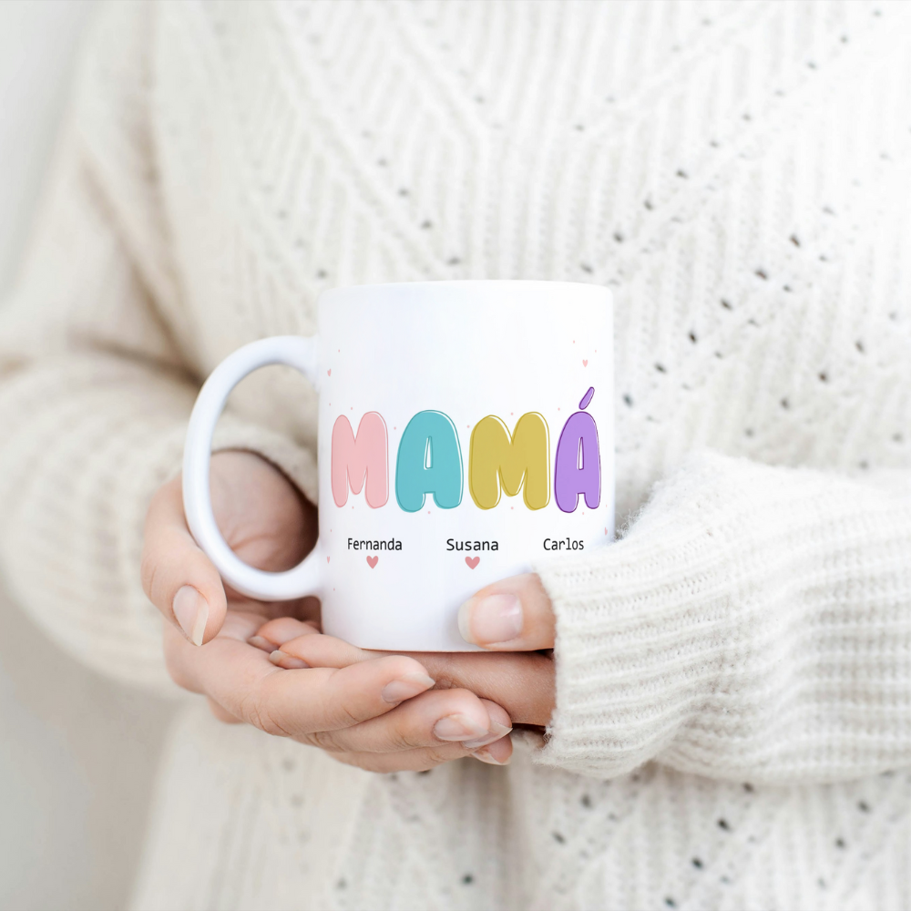 Taza mamá con nombre de hijos